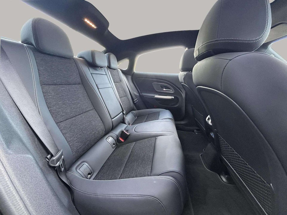 Mercedes CLA250+ EQ Progressive Advance Plus 4d