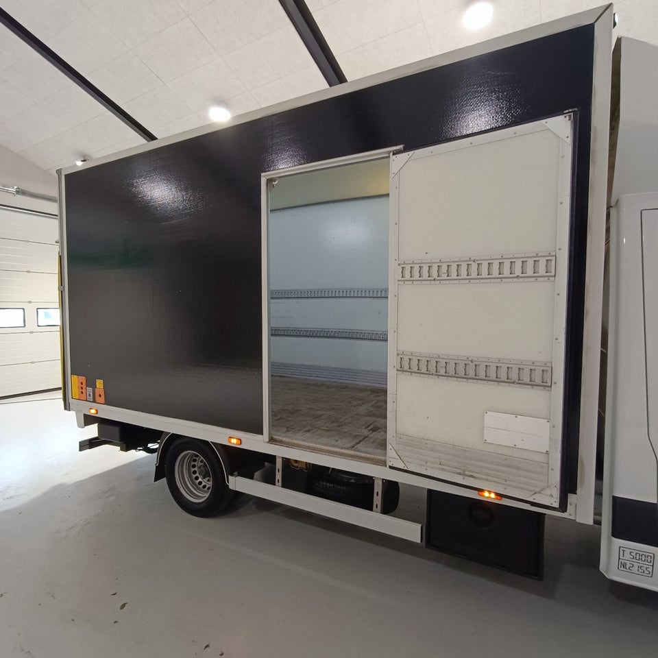 Mercedes Sprinter 516 2,2 CDi A3 Chassis RWD 2d