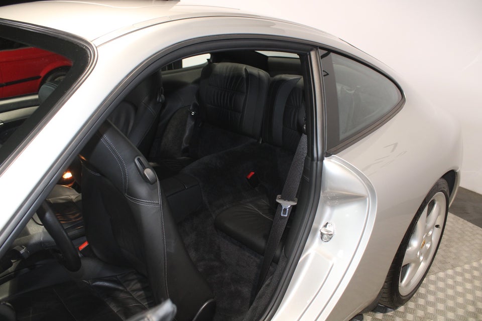 Porsche 911 Carrera 3,4 Coupé 2d