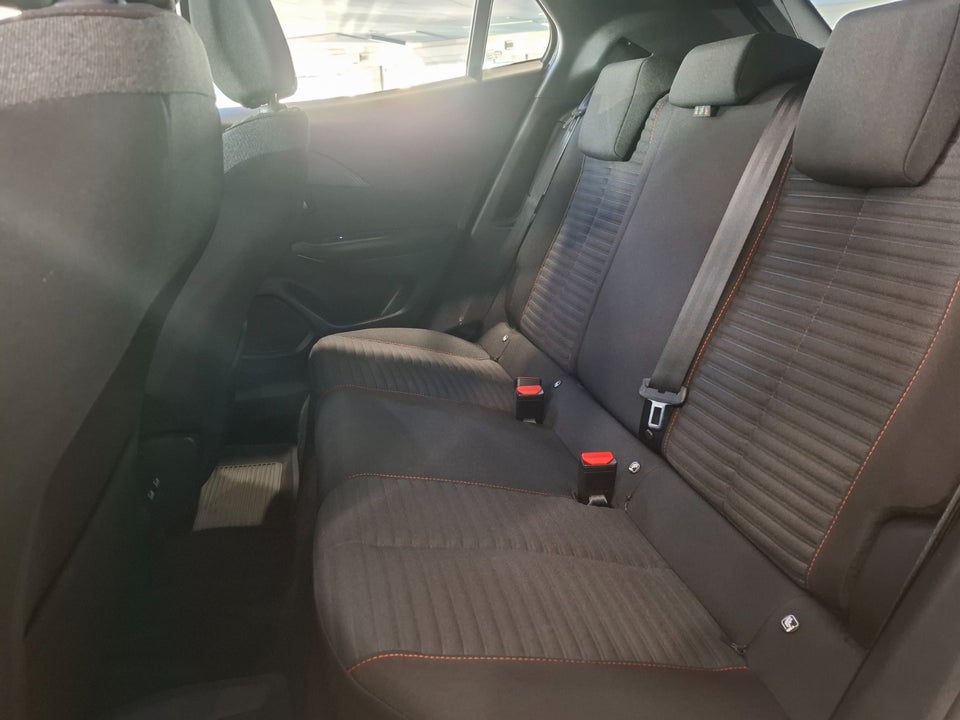 Peugeot e-2008 50 Active 5d