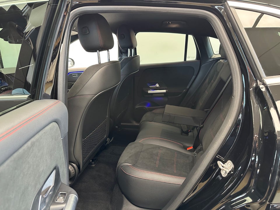 Mercedes EQA350 AMG Line 4Matic 5d