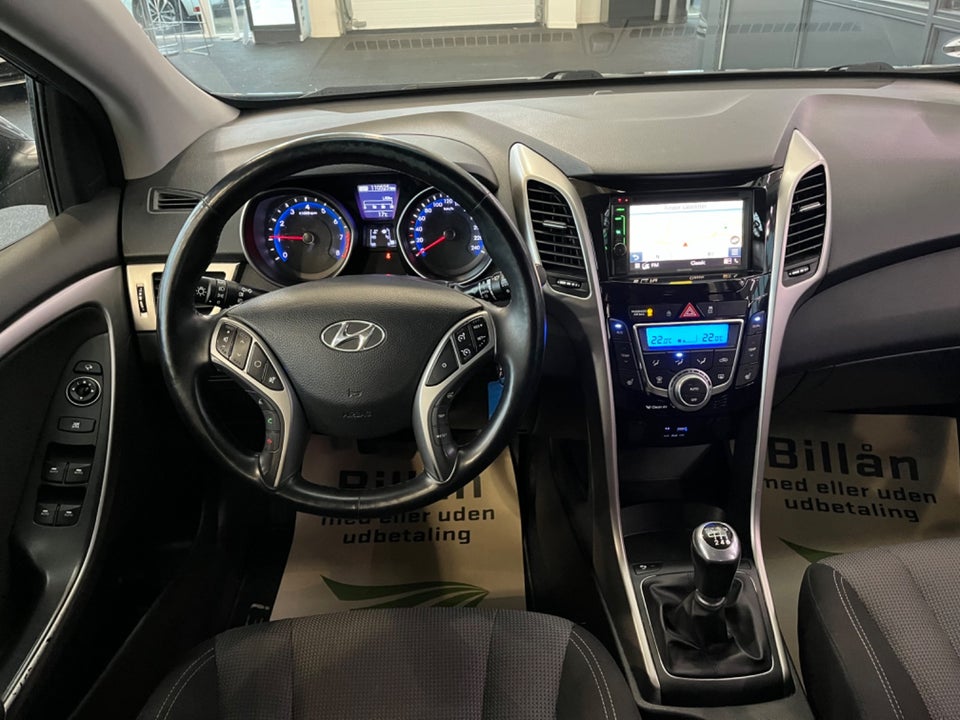 Hyundai i30 1,6 GDi Life 5d