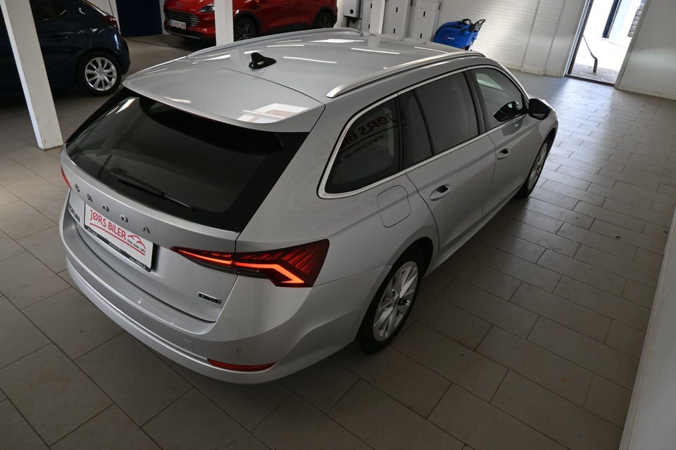 Skoda Octavia 1,5 eTSi 150 Business Executive Combi DSG 5d
