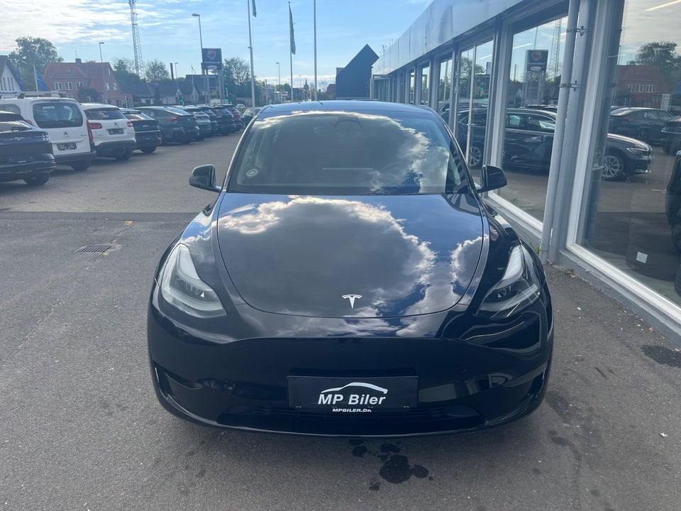 Tesla Model Y Long Range AWD 5d
