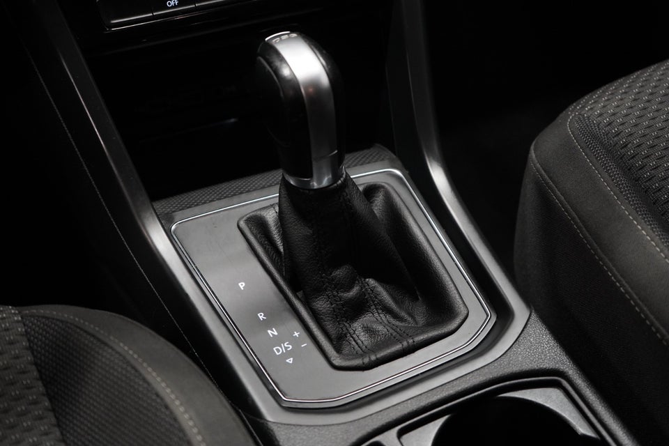 VW Touran 1,6 TDi 115 Comfortline Connect DSG 7prs 5d