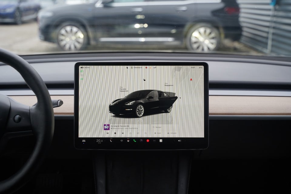 Tesla Model 3 Long Range AWD 4d