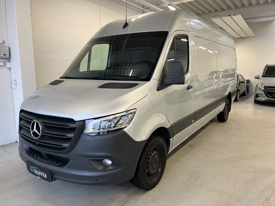 Mercedes Sprinter 319 3,0 CDi A3 Kassevogn aut. RWD