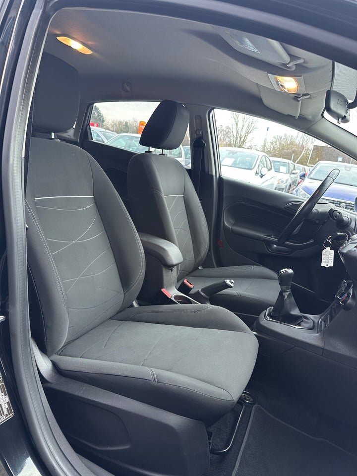 Ford Fiesta 1,0 65 Titanium 5d