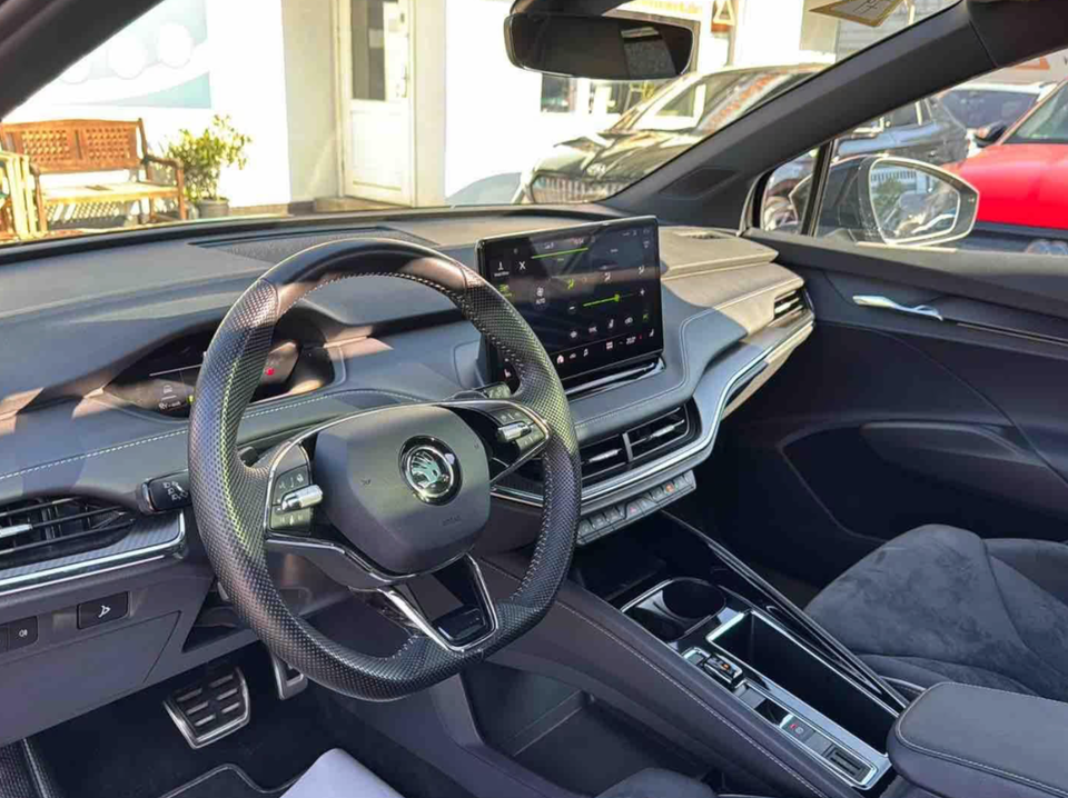 Skoda Enyaq 80 iV Sportline 5d