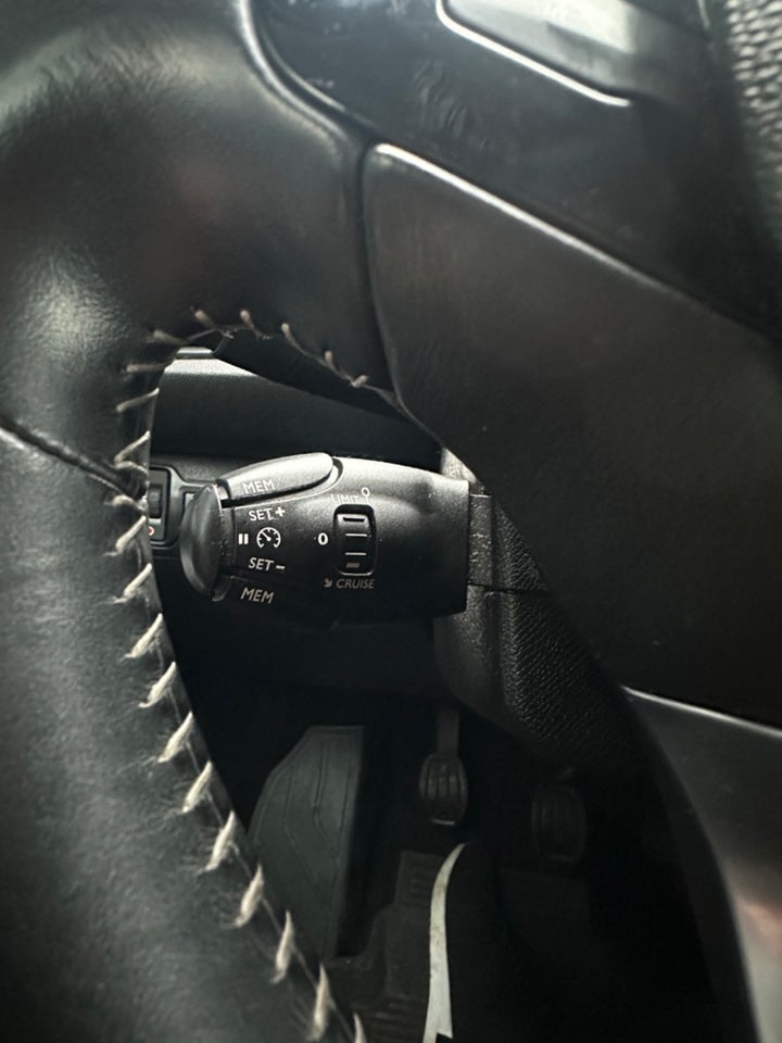 Peugeot 308 1,2 e-THP 110 Active SW 5d