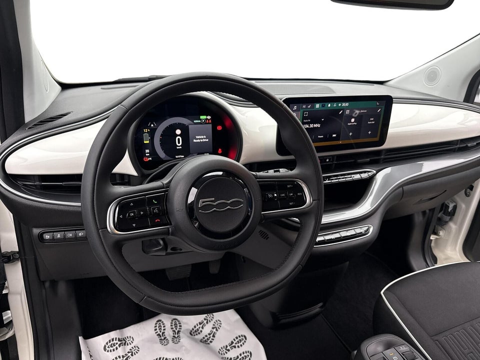 Fiat 500e 42 Icon 3+1 4d