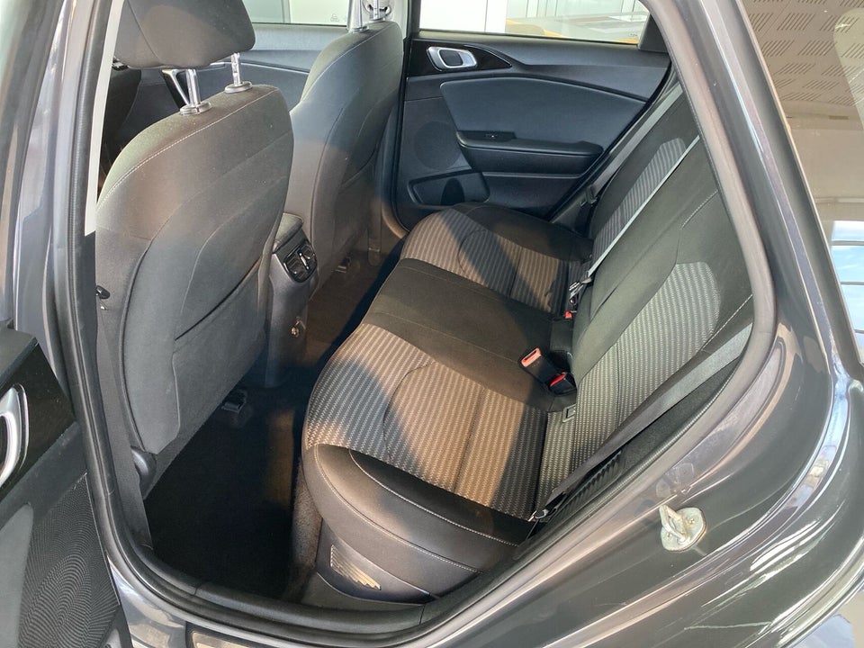 Kia Ceed 1,6 PHEV Prestige SW DCT 5d