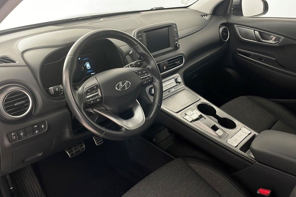 Hyundai Kona 39 EV Pure 5d