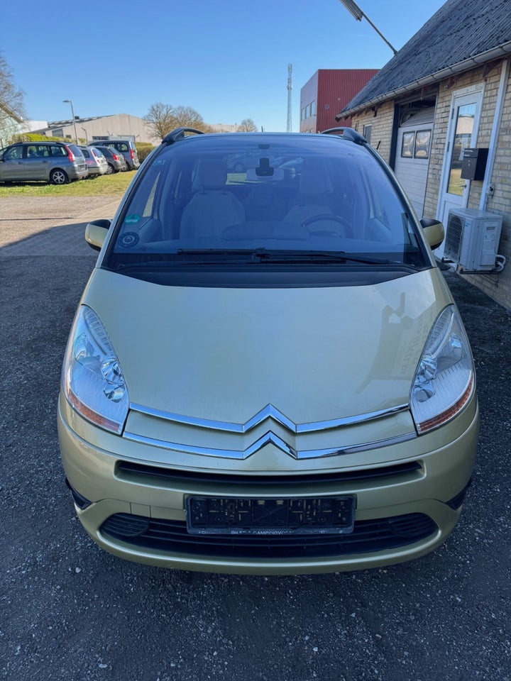 Citroën Grand C4 Picasso 2,0 HDi 138 Exclusive E6G 7prs 5d