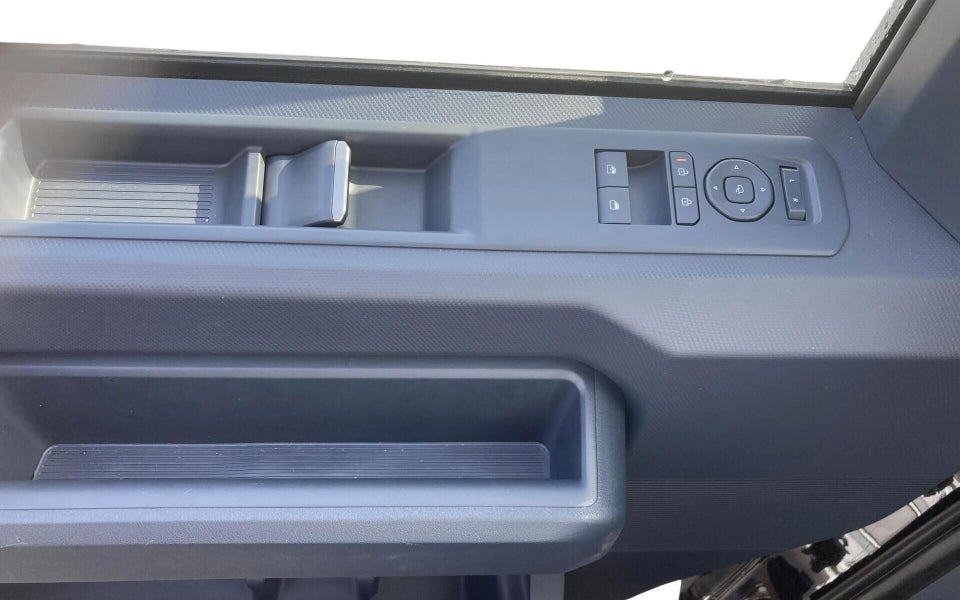 Kia PV5 71 Long Range Upgrade 5d