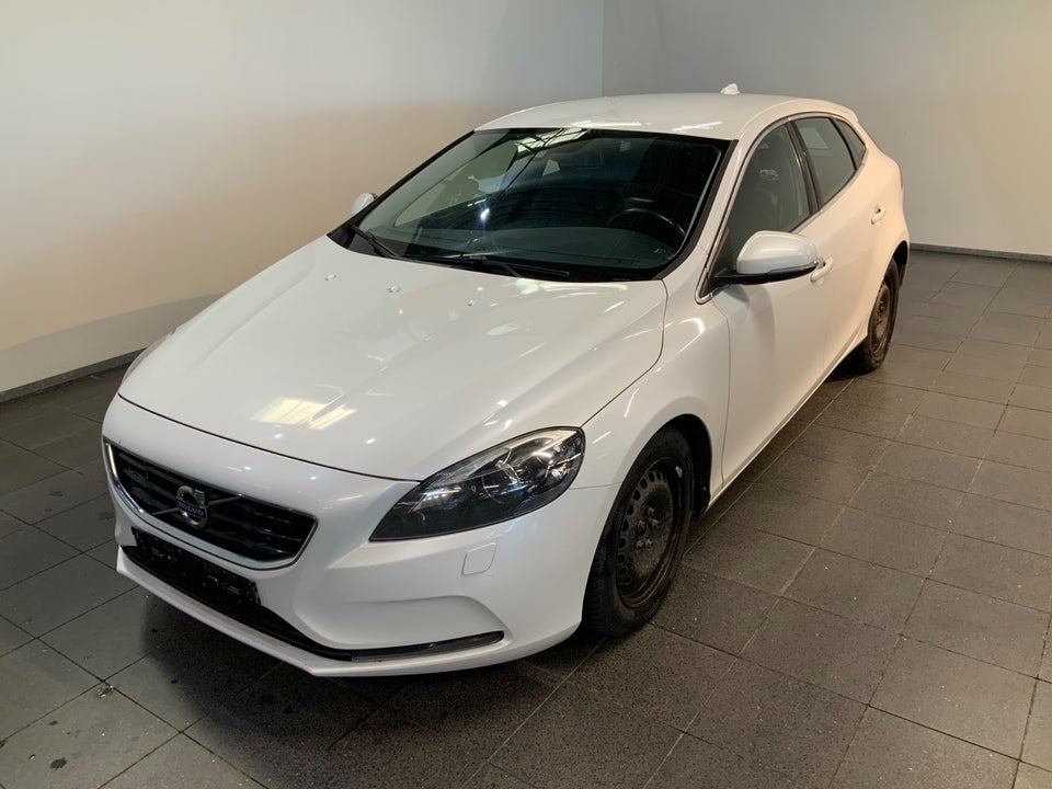 Volvo V40 2,0 D2 120 Kinetic 5d