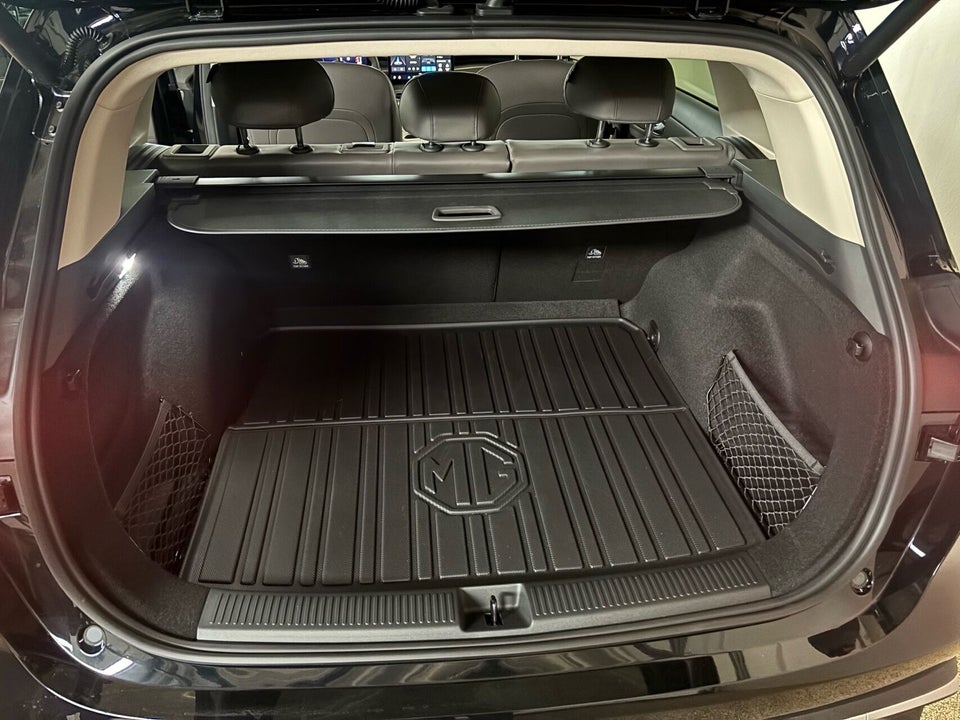 MG MGS6 77 Luxury Performance AWD 5d