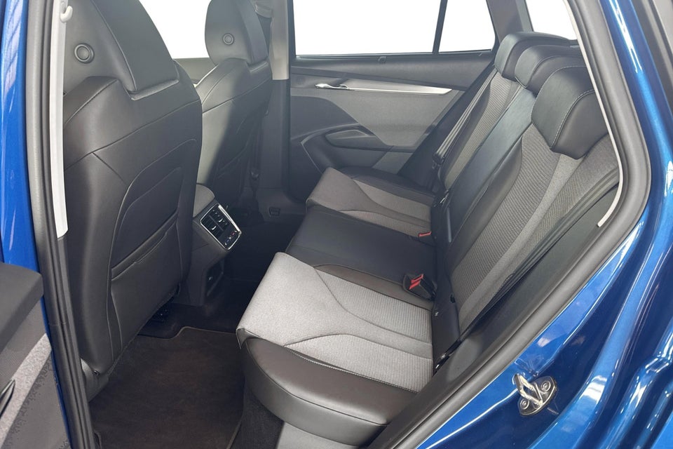 Skoda Enyaq 80 iV Loft 5d