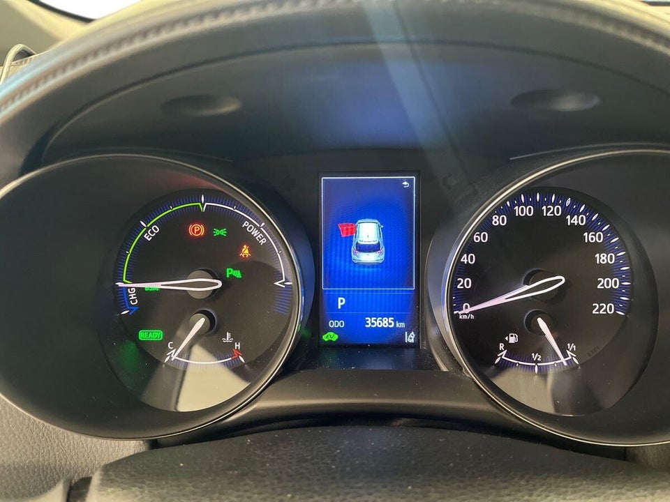 Toyota C-HR 1,8 Hybrid Premium Selected CVT 5d