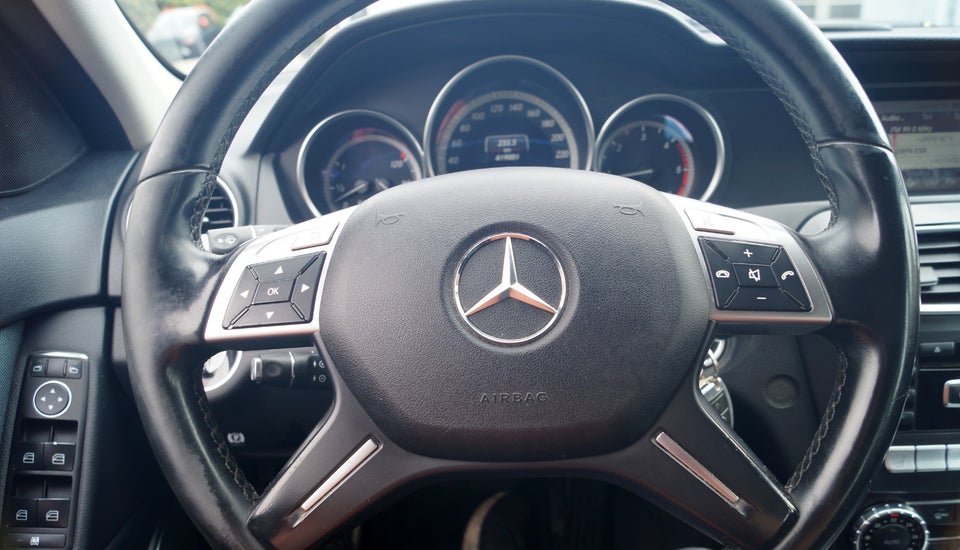Mercedes C200 2,2 CDi aut. BE 4d