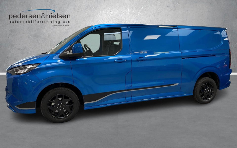 Ford Transit Custom 320L 2,5 PHEV Sport CVT