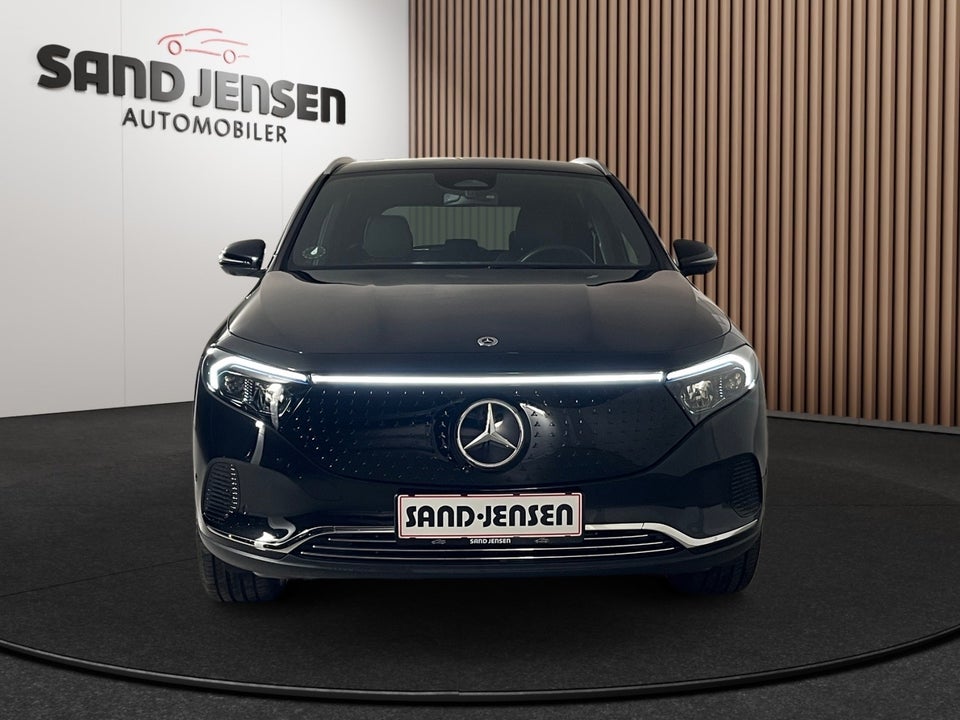 Mercedes EQA300 Progressive 4Matic 5d
