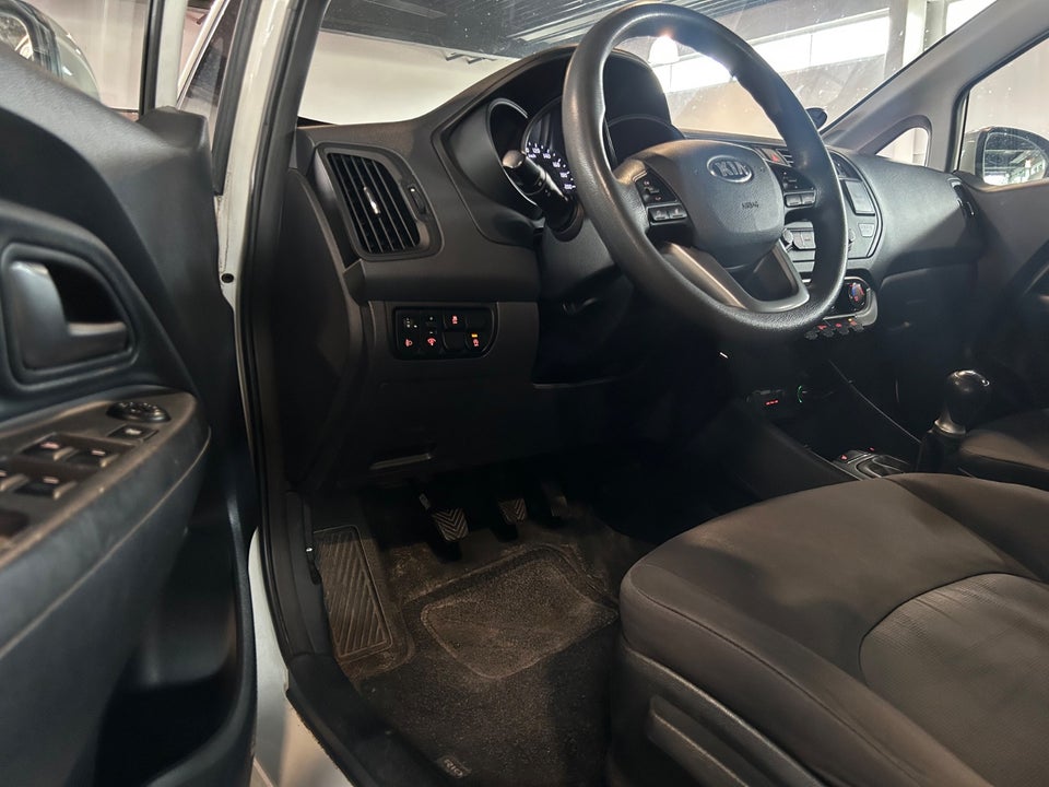 Kia Rio 1,2 CVVT Active 5d