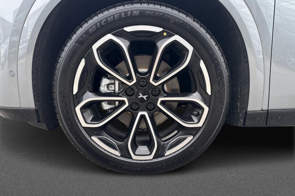 Xpeng G6 Performance 5d