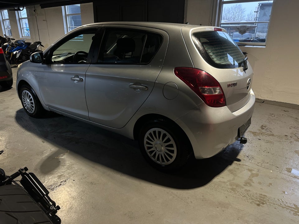 Hyundai i20 1,25 Comfort 5d