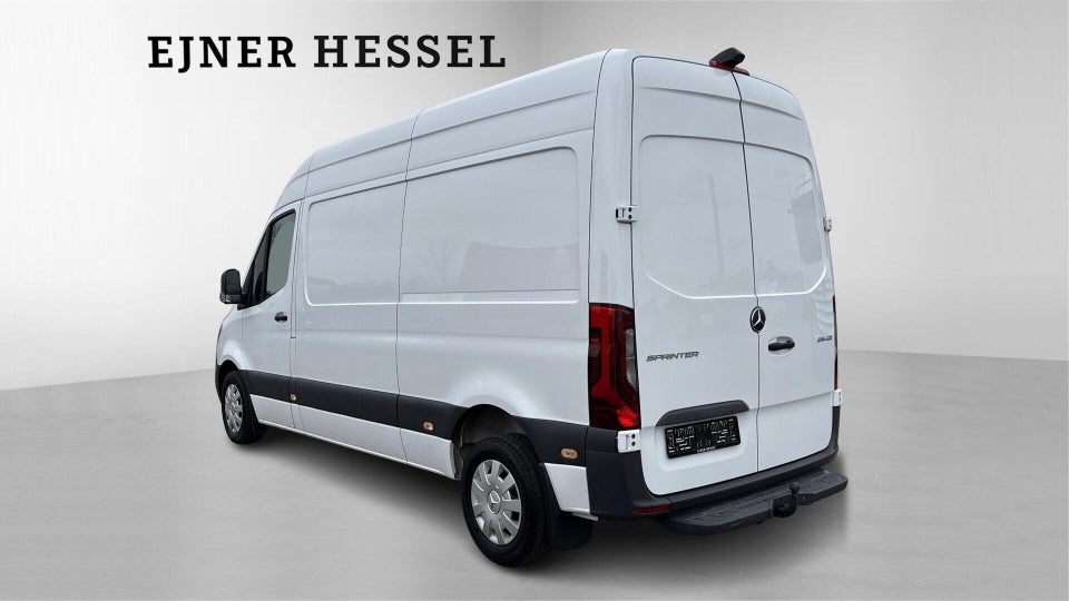 Mercedes Sprinter 215 2,0 CDi A2 Kassevogn aut. FWD