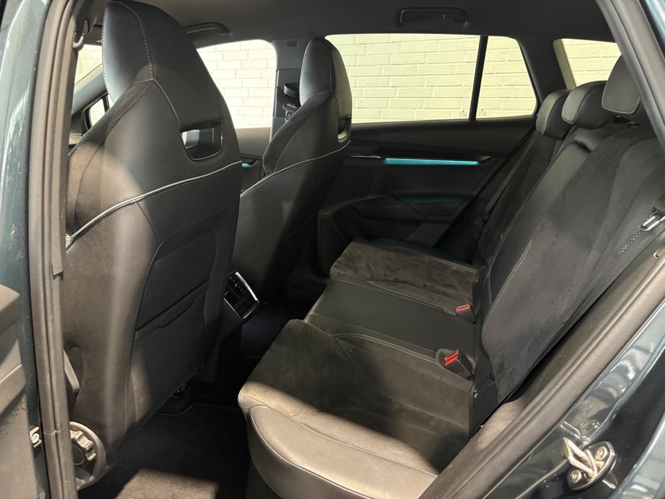 Skoda Enyaq 80 iV Sportline 5d