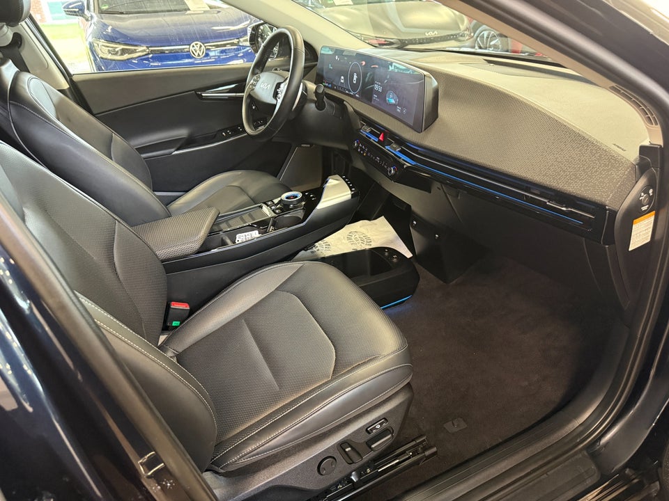 Kia EV6 77 Long Range Upgrade 5d