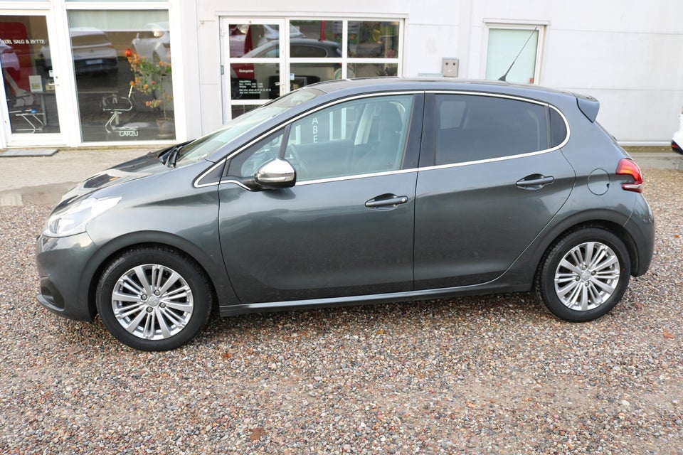 Peugeot 208 1,6 BlueHDi 100 Desire 5d