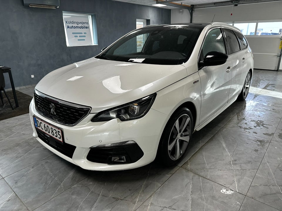 Peugeot 308 1,2 PureTech 130 GT Line EAT8 5d