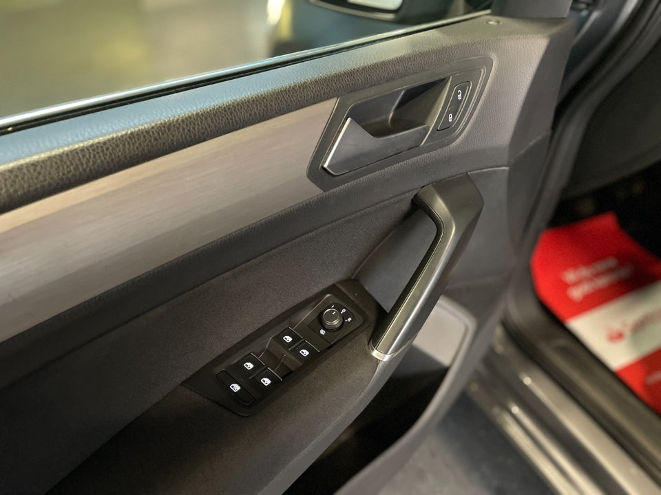 VW Touran 1,2 TSi 110 Comfortline 7prs 5d