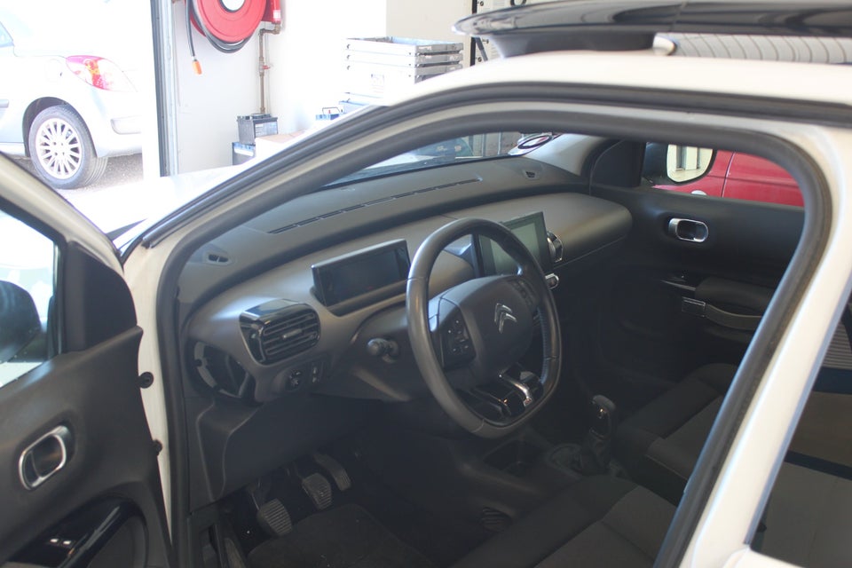 Citroën C4 Cactus 1,2 PureTech 82 Feel 5d