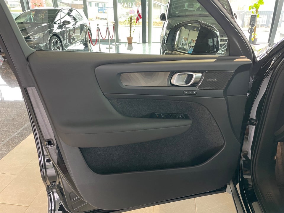 Volvo XC40 P8 ReCharge Twin Ultimate 5d