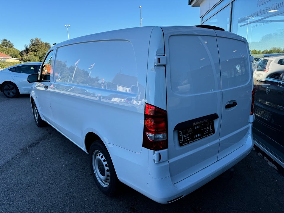 Mercedes Vito 114 2,0 CDi Kassevogn aut. L RWD