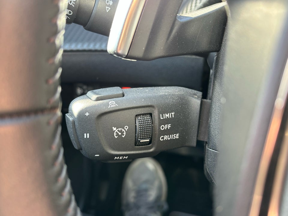 Peugeot 2008 1,2 PureTech 130 Allure Pack EAT8 5d