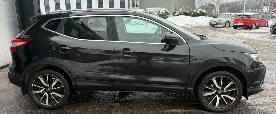 Nissan Qashqai 1,2 Dig-T 115 Tekna 5d