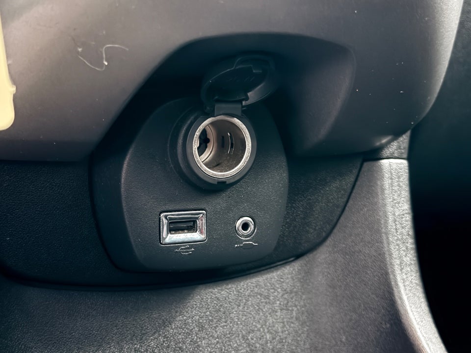 Peugeot 108 1,0 e-VTi 69 Active 5d