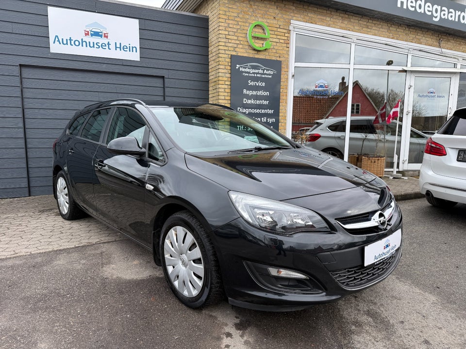Opel Astra 1,4 T 140 Enjoy Sports Tourer 5d