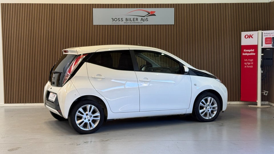Toyota Aygo 1,0 VVT-i x-clusiv 5d