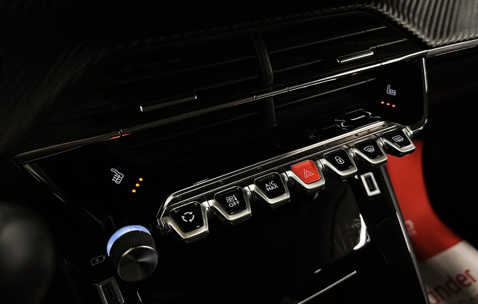 Peugeot 2008 1,5 BlueHDi 100 Allure Pack 5d