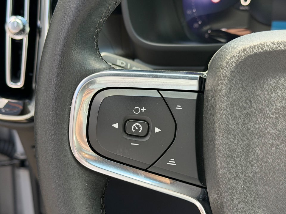 Volvo XC40 ReCharge Extended Range Ultimate 5d