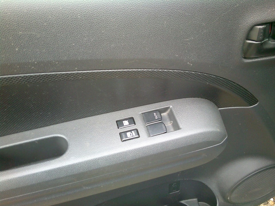 Suzuki Splash 1,0 GLS 5d