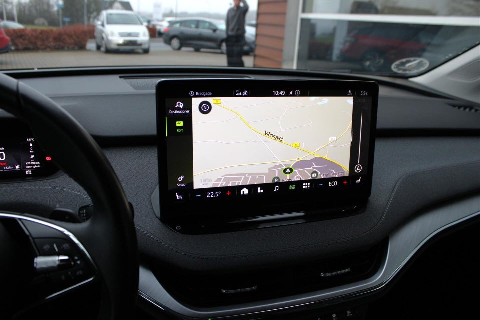 Skoda Enyaq 80 iV Loft 5d