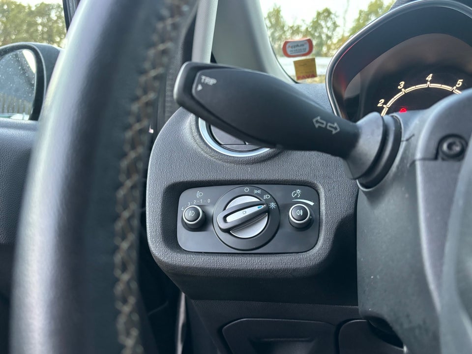 Ford Fiesta 1,0 SCTi 100 Titanium 5d