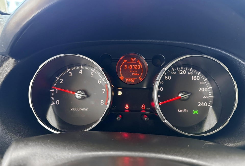 Nissan Qashqai 1,6 Tekna 5d