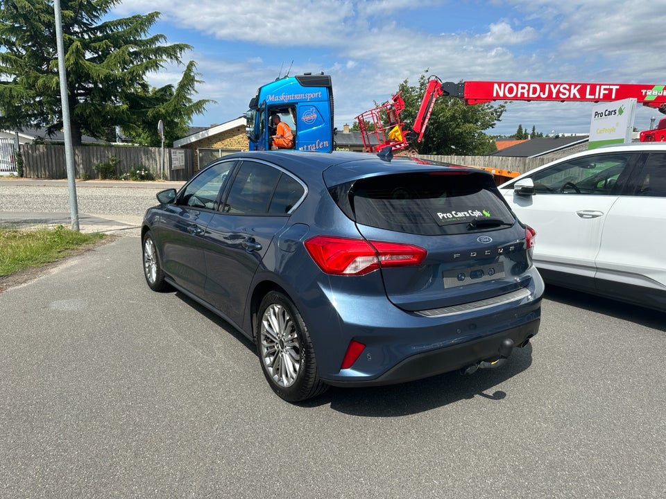 Ford Focus 1,0 EcoBoost Titanium 5d